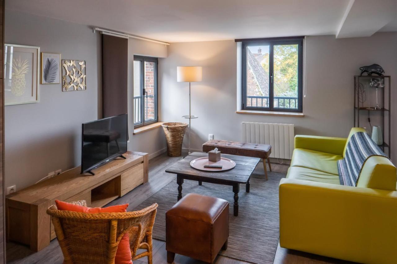 Logis Hotel-Restaurant Le Relais D'Aligre Châteauneuf-en-Thymerais Eksteriør billede