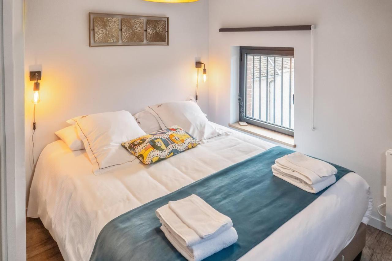 Logis Hotel-Restaurant Le Relais D'Aligre Châteauneuf-en-Thymerais Eksteriør billede