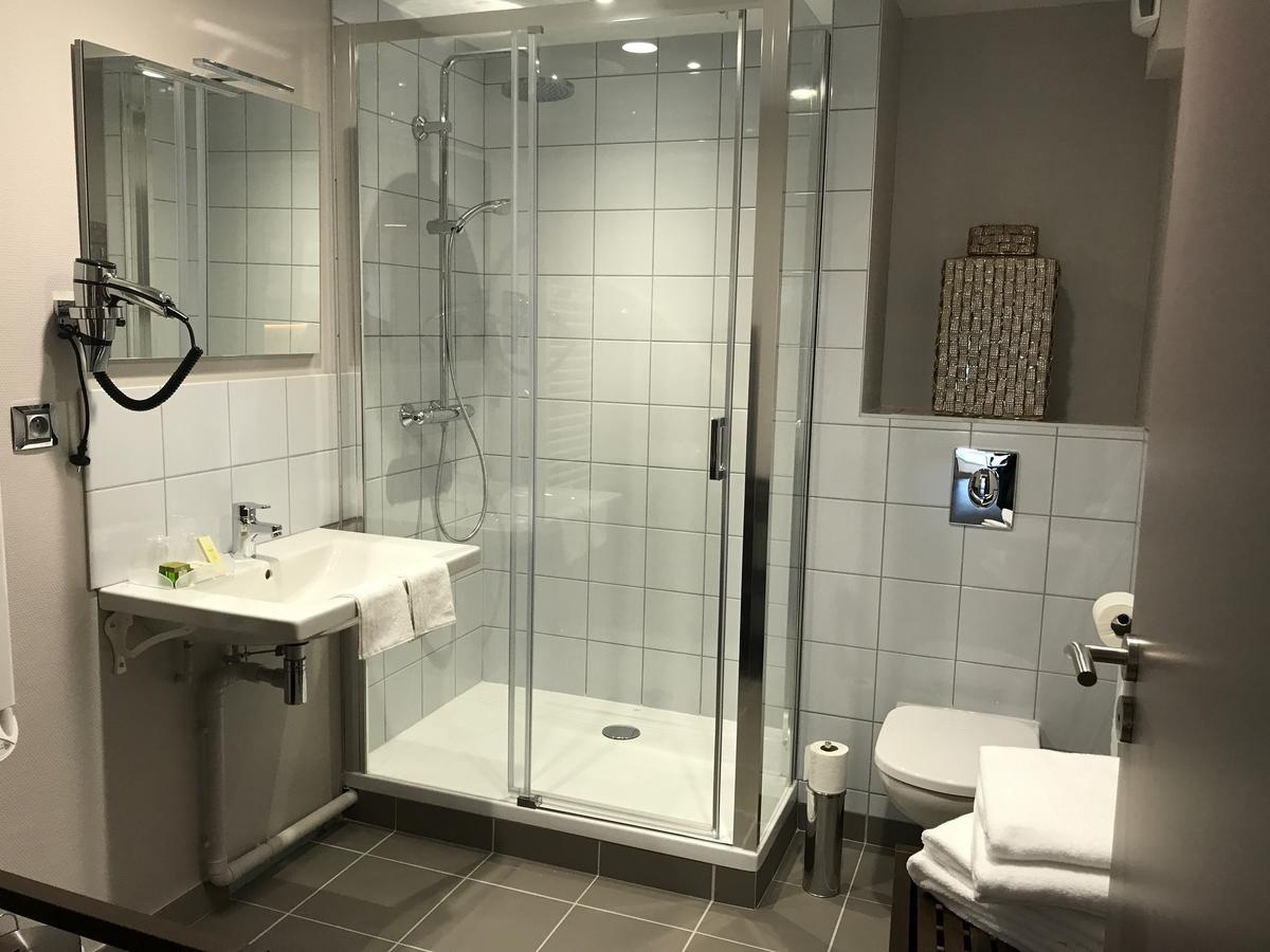 Logis Hotel-Restaurant Le Relais D'Aligre Châteauneuf-en-Thymerais Eksteriør billede