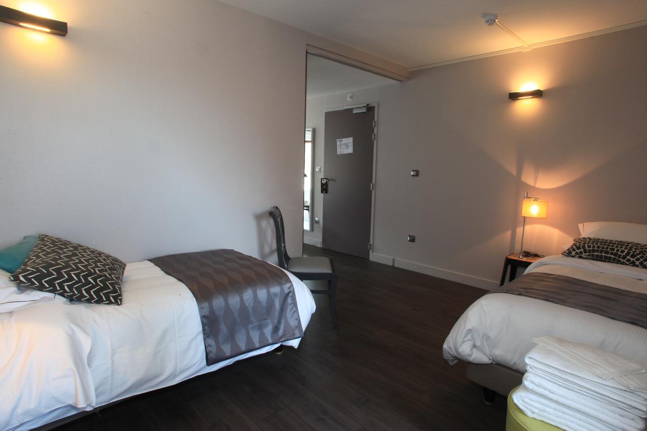 Logis Hotel-Restaurant Le Relais D'Aligre Châteauneuf-en-Thymerais Eksteriør billede